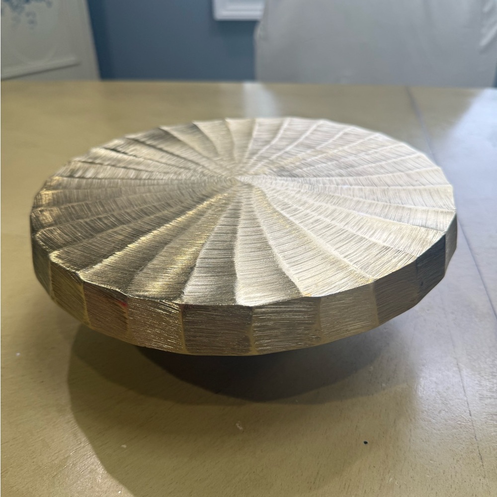 Gold Textured Decorative holder